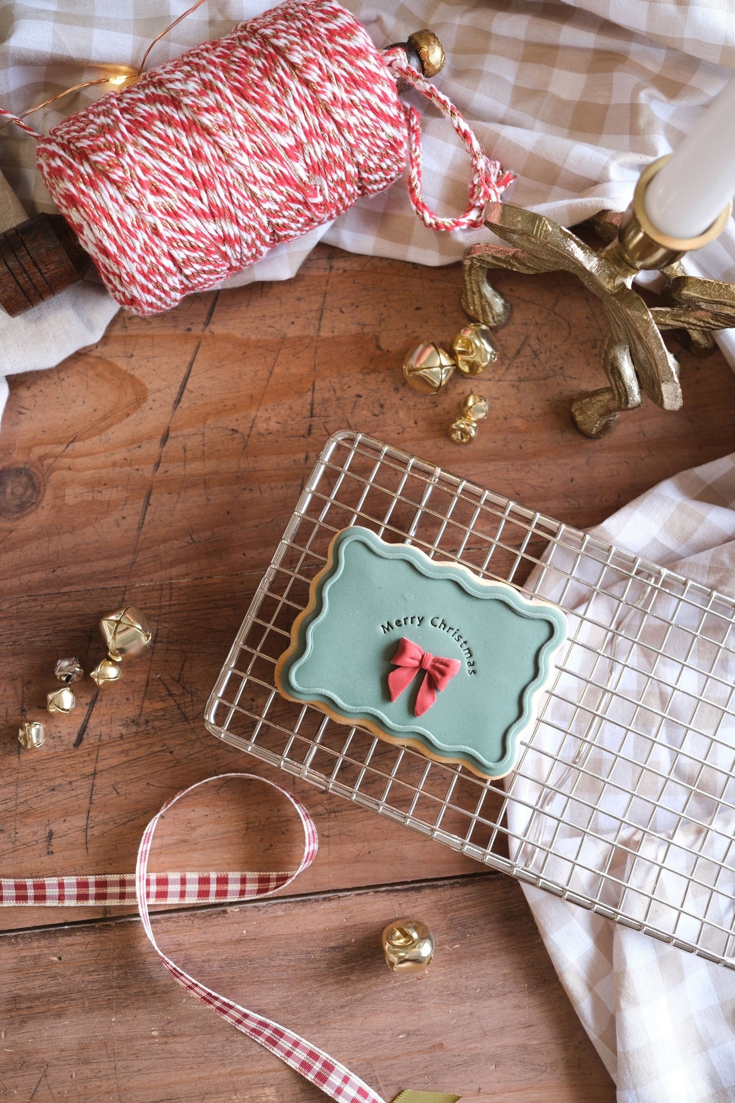 Wavy Merry Christmas Individual Cookie